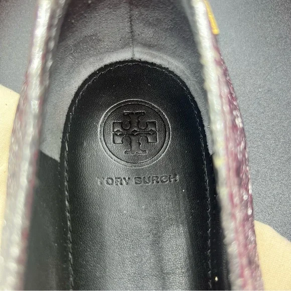 Tory Burch Laila driver  Silver Ballet Flats - Picture 15 of 15